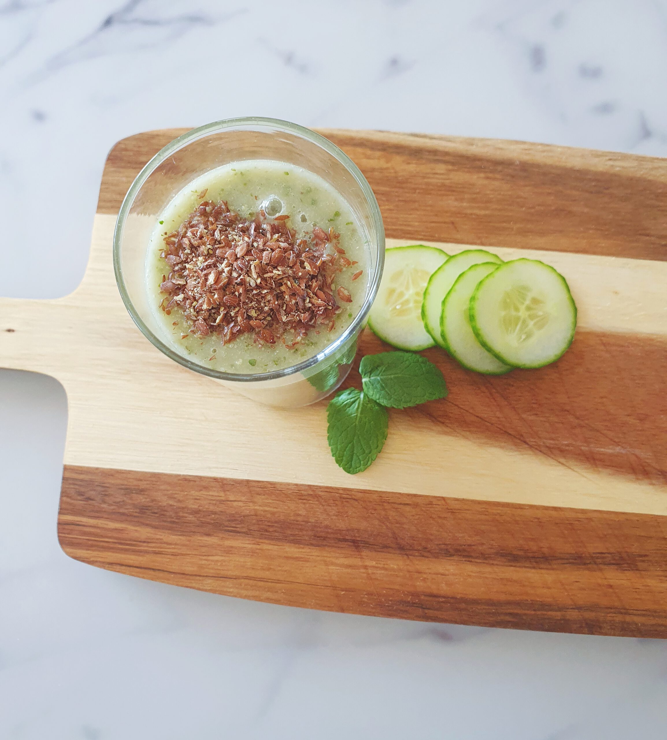 Smoothie van banaan, avocado en komkommer Marianne Honkoop